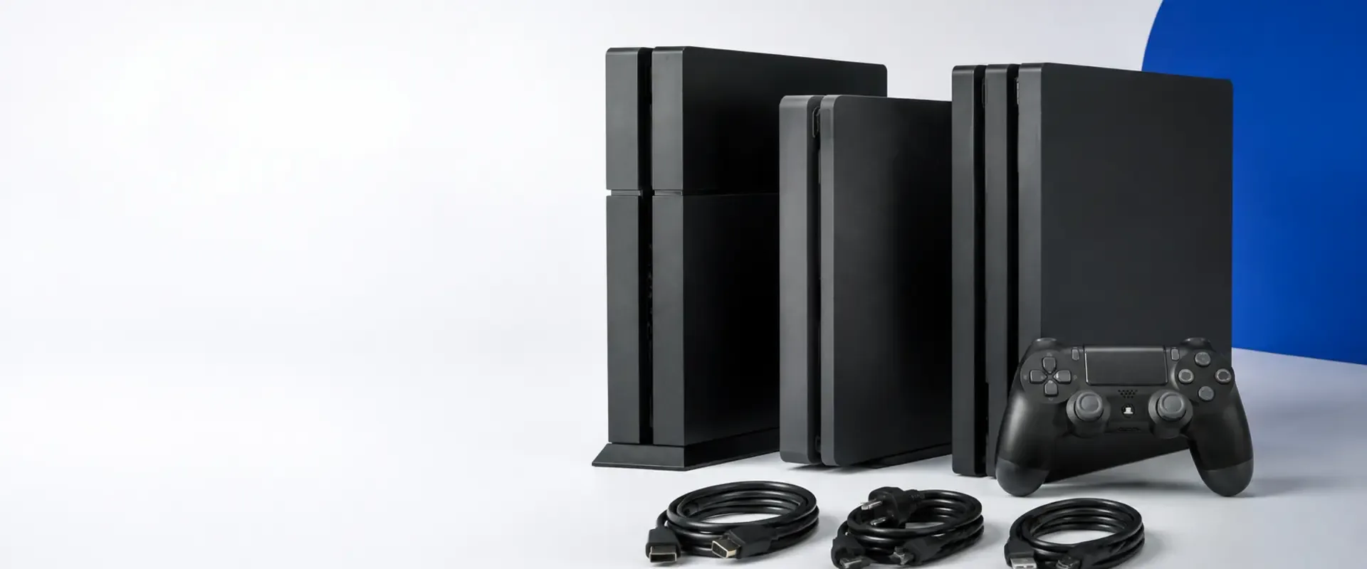 Refurbished PlayStation 4 consoles met controller en kabels